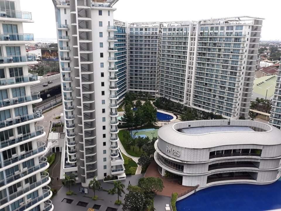 Azure South - Wave Pool - Heart Of The City Paranaque City 외부 사진